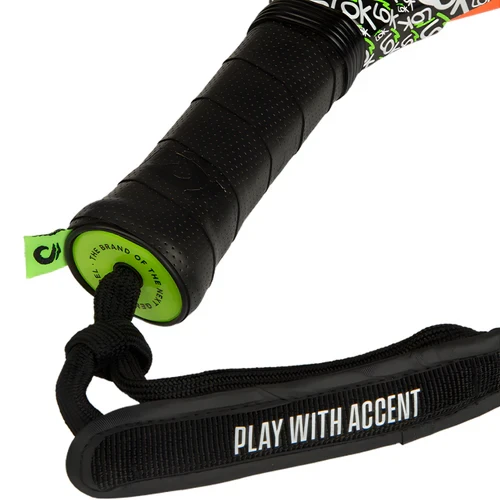 Raquette de padel LOK EASY HYPE GEN 2 2026 – détail grip et wristband