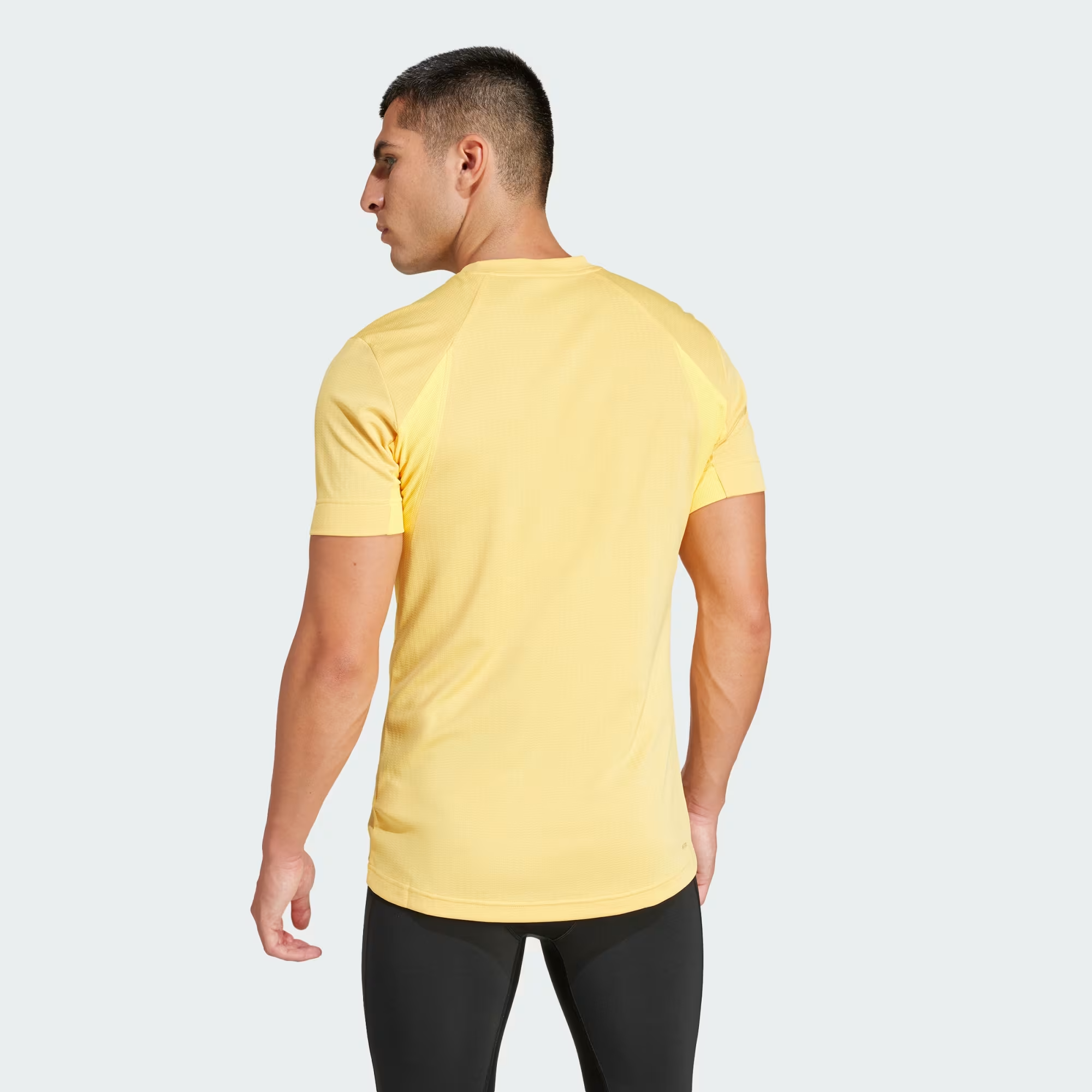 ADIDAS T FREELIFT Yellow Men&#039;s T-shirt